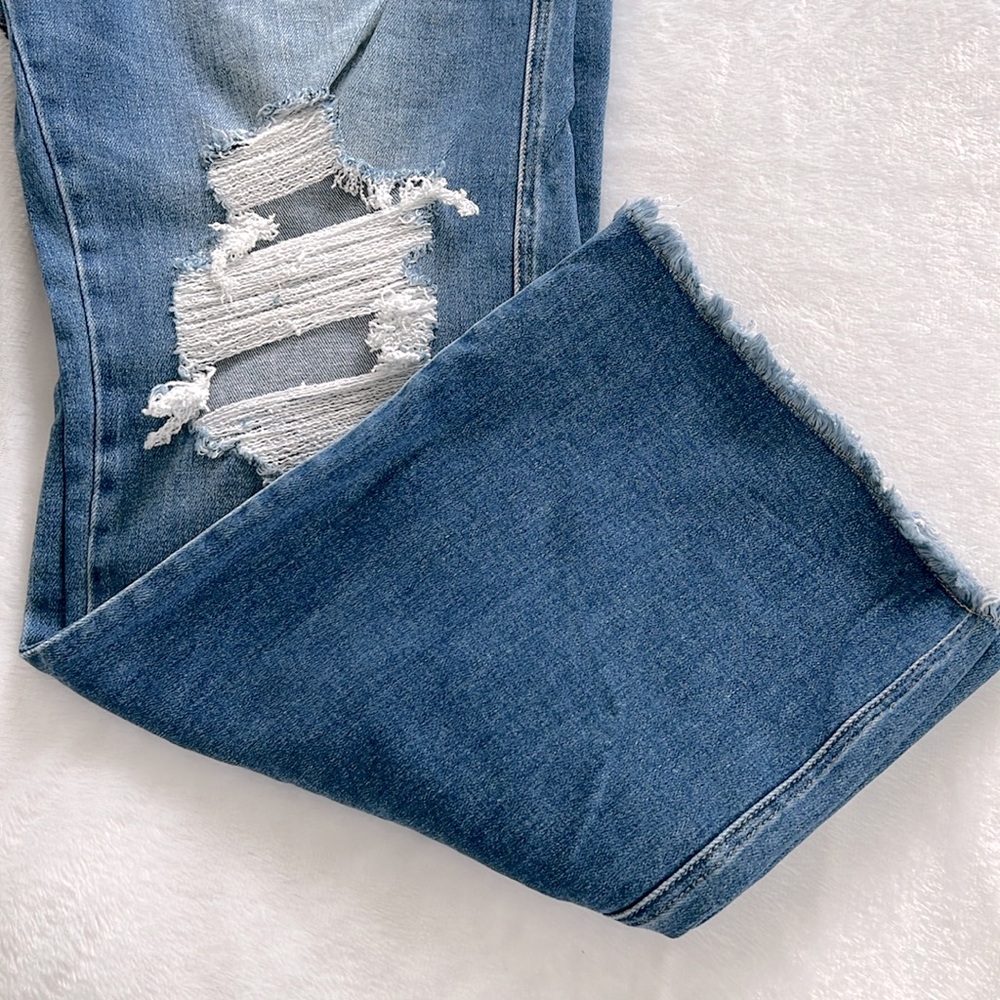 Risen Jeans Destressed High Rise Size 2x/3x - Picture 2 of 6